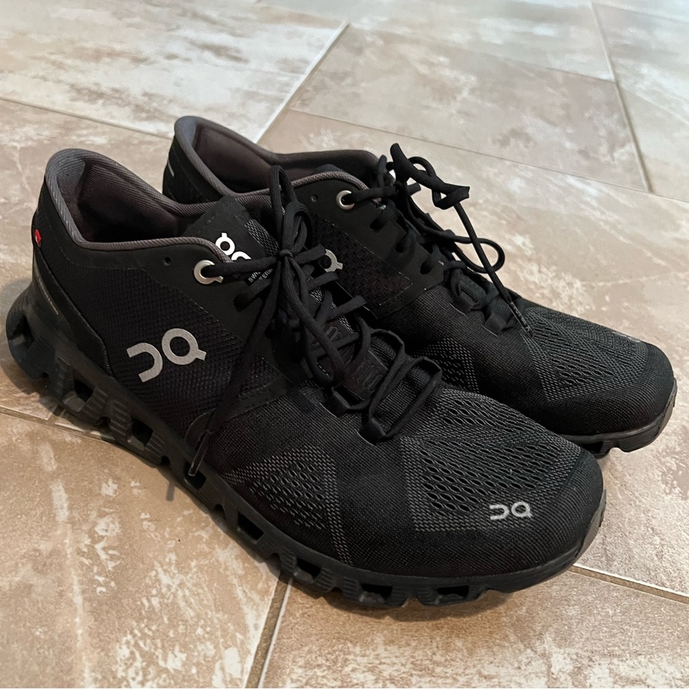ON CLOUD X Black Asphalt